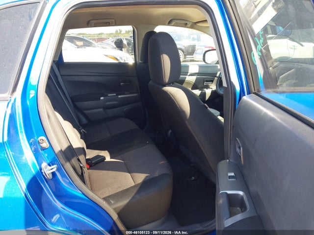 2019 MITSUBISHI OUTLANDER SPORT 2.0 ES 8