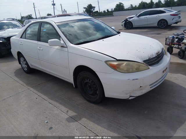 2004 TOYOTA CAMRY LE