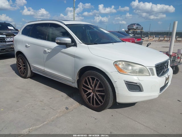 2011 VOLVO XC60 3.2
