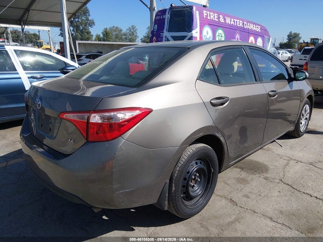 2017 TOYOTA COROLLA LE 4