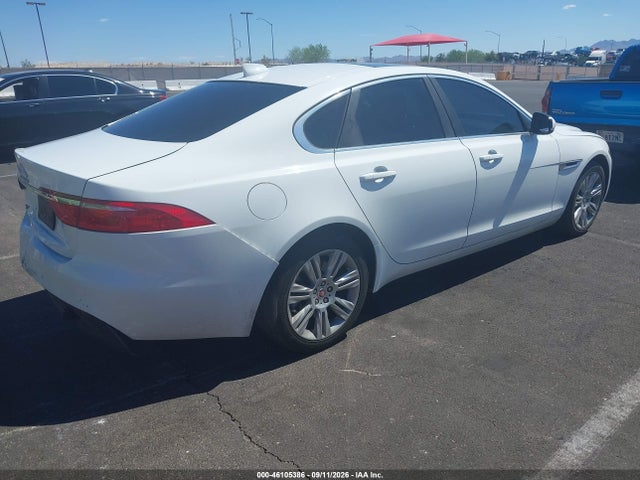 2017 JAGUAR XF 35T 4