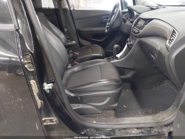 2022 CHEVROLET TRAX AWD LT 5