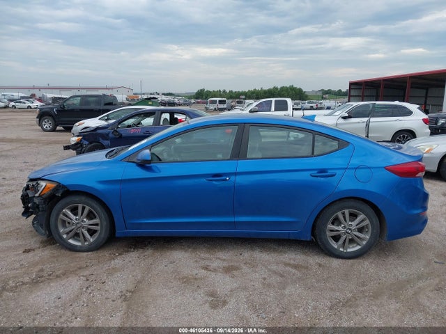2017 HYUNDAI ELANTRA SE 14
