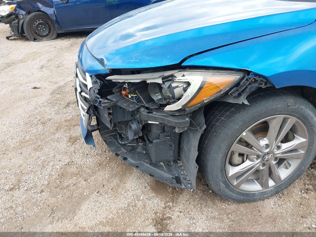 2017 HYUNDAI ELANTRA SE 17