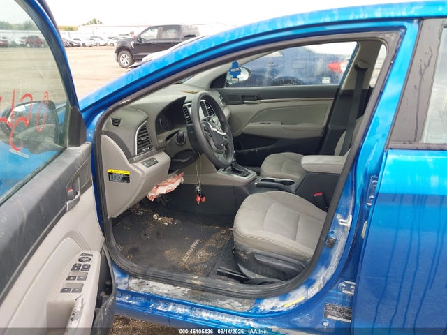 2017 HYUNDAI ELANTRA SE 5