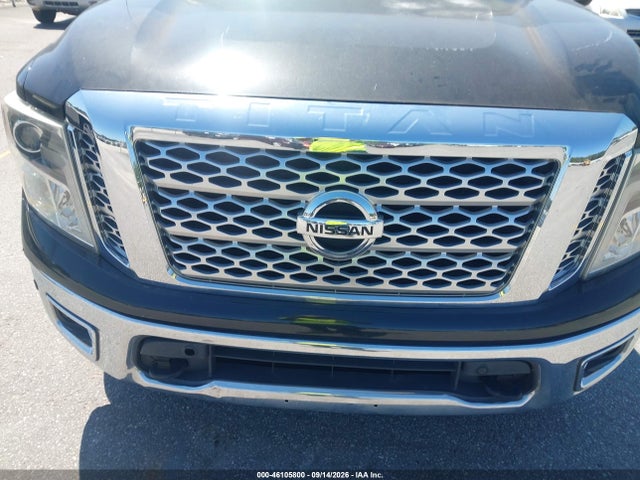 2017 NISSAN TITAN SL 6