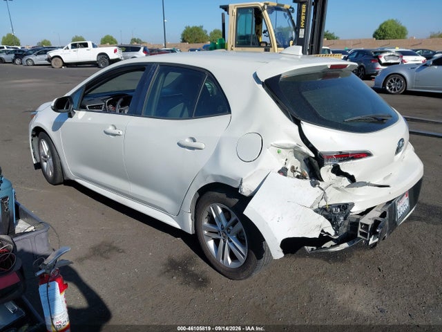 2019 TOYOTA COROLLA SE 3