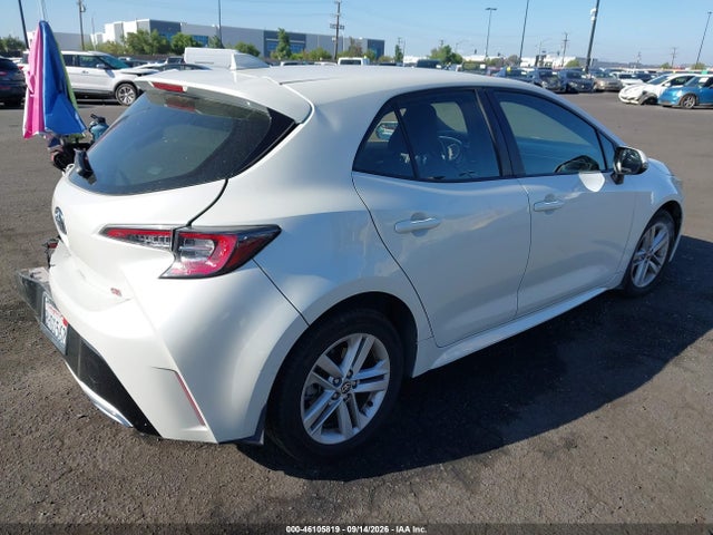 2019 TOYOTA COROLLA SE 4