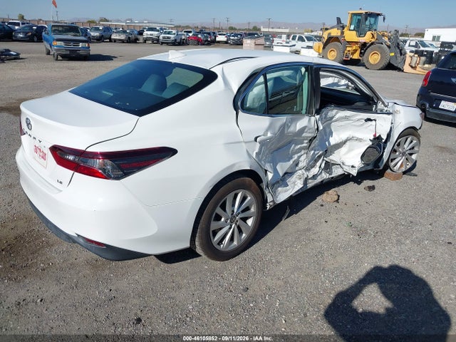 2023 TOYOTA CAMRY LE 4