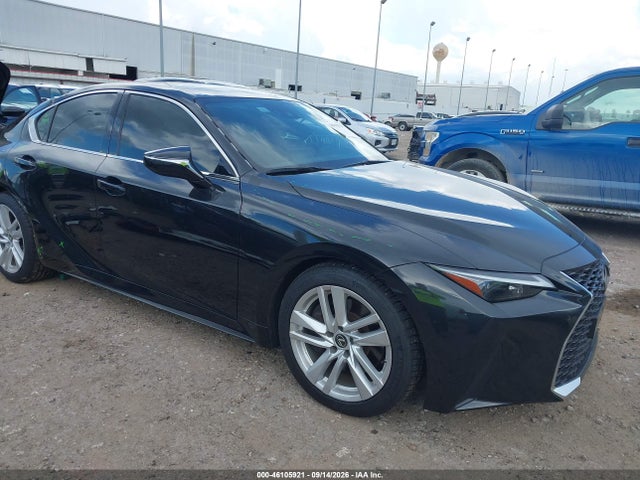 2023 Lexus IS 300