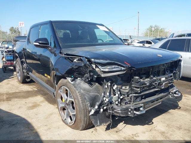 2022 RIVIAN R1T ADVENTURE 6