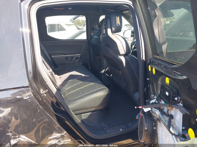 2022 RIVIAN R1T ADVENTURE 8