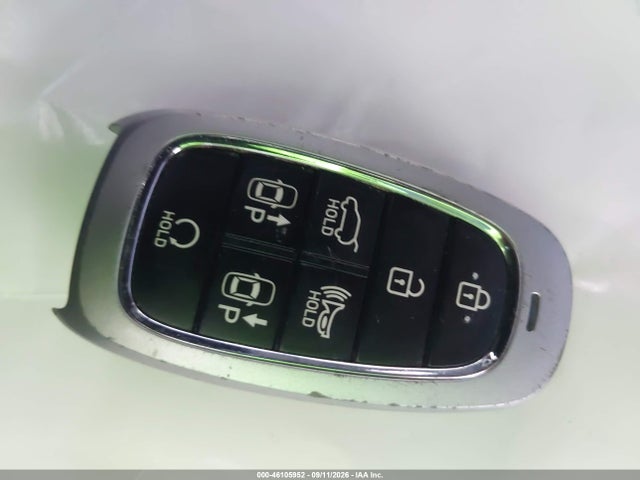 2023 HYUNDAI SANTA FE LIMITED 11