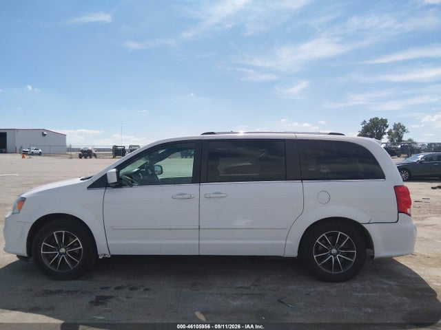 2017 DODGE GRAND CARAVAN SXT 14