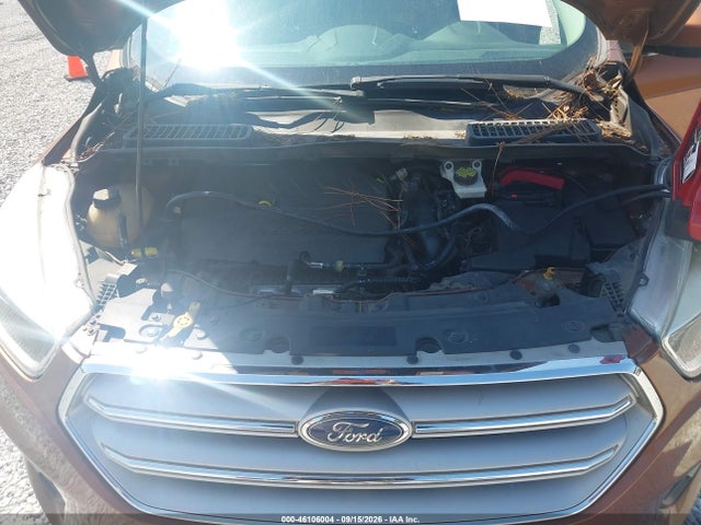2017 FORD ESCAPE SE 10
