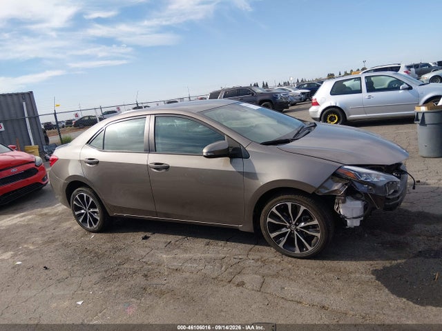 2017 TOYOTA COROLLA SE 14