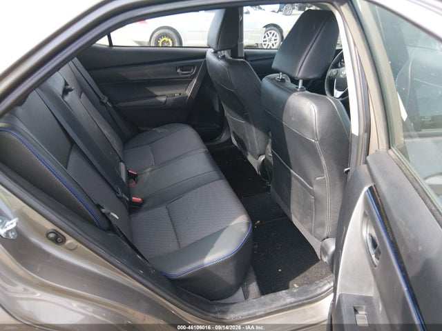 2017 TOYOTA COROLLA SE 8