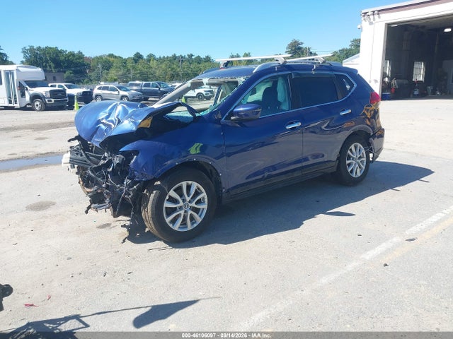 2017 NISSAN ROGUE SV 2