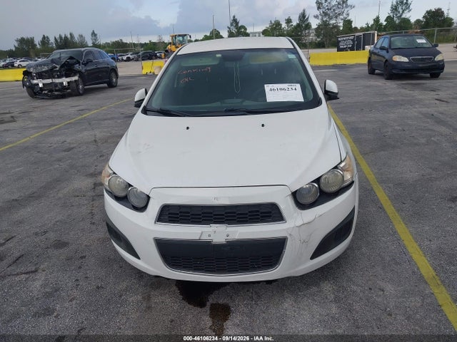 صورة 6 لـ 2012 Chevrolet SONIC 2LT