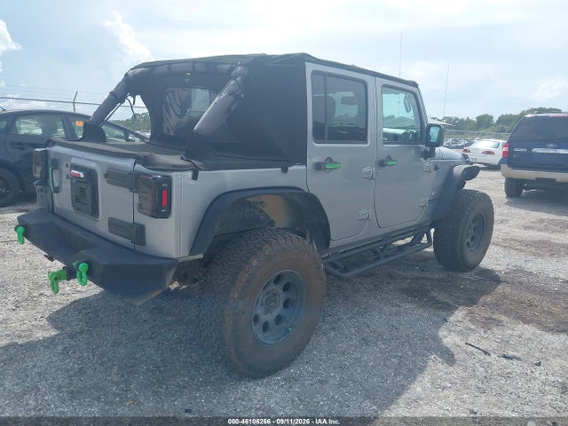 2017 JEEP WRANGLER UNLIMITED SAHARA 4X4 4