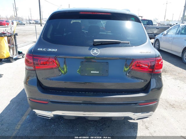 2020 MERCEDES-BENZ GLC 300 4MATIC 16
