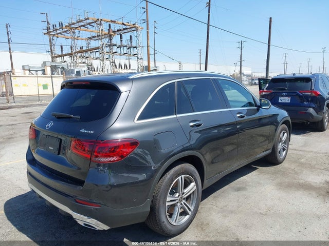 2020 MERCEDES-BENZ GLC 300 4MATIC 4