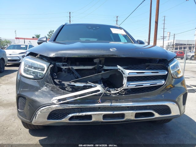 2020 MERCEDES-BENZ GLC 300 4MATIC 6