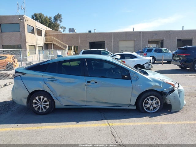 2020 TOYOTA PRIUS L ECO 13