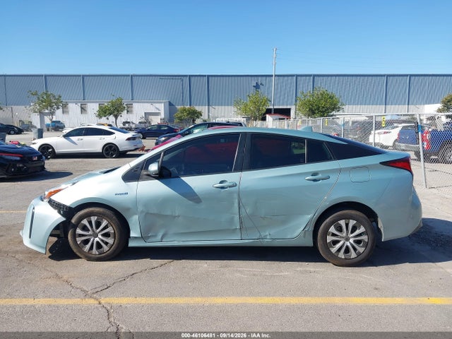 2020 TOYOTA PRIUS L ECO 14