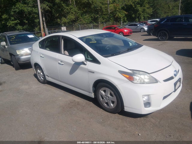 2011 TOYOTA PRIUS FOUR