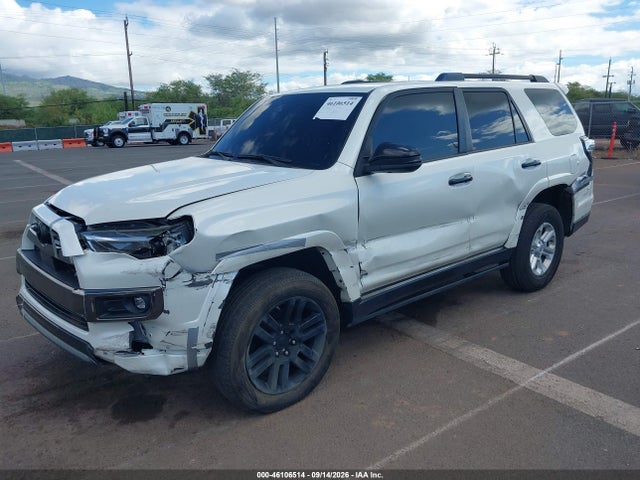 2021 TOYOTA 4RUNNER NIGHTSHADE SPECIAL EDITION 2