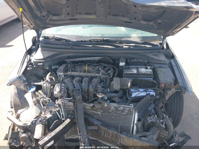 2018 HYUNDAI ELANTRA SE 10