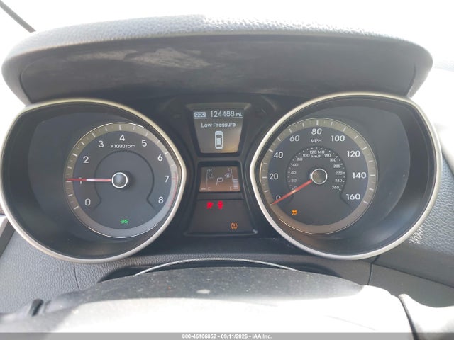 2017 HYUNDAI ELANTRA GT 7