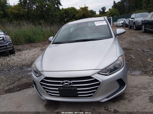 2017 HYUNDAI ELANTRA SE 6