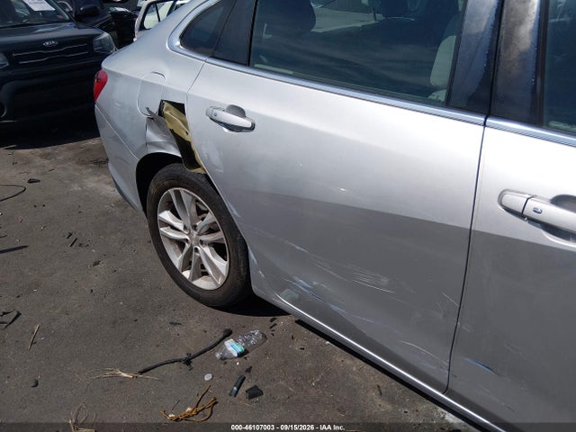 2017 CHEVROLET MALIBU 1LT 6