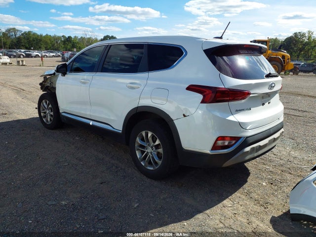 2019 HYUNDAI SANTA FE SE 3