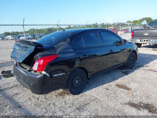 2017 NISSAN VERSA 1.6 S+ 4
