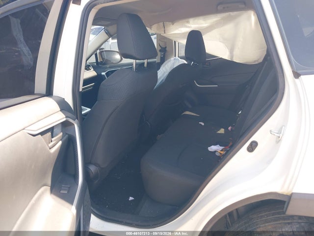 2019 TOYOTA RAV4 LE 8