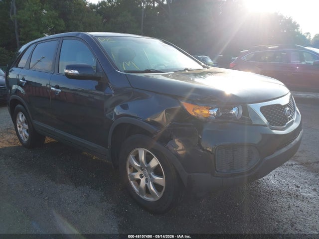 2012 KIA SORENTO LX
