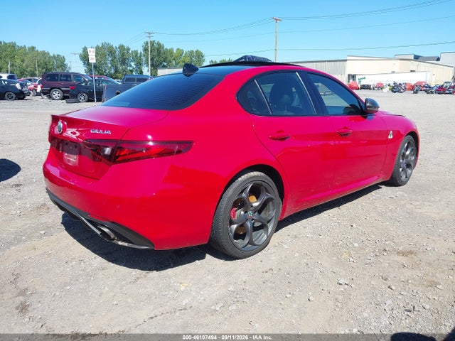 2018 ALFA ROMEO GIULIA TI SPORT AWD 4