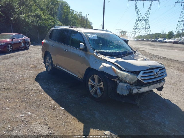 2011 TOYOTA HIGHLANDE LIMITED V6
