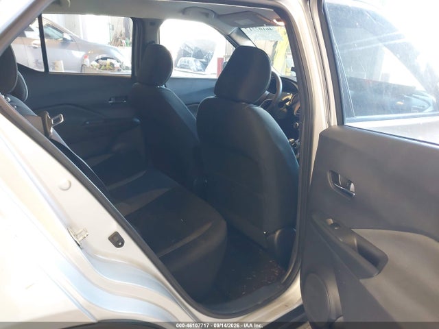 2019 NISSAN KICKS SV 8