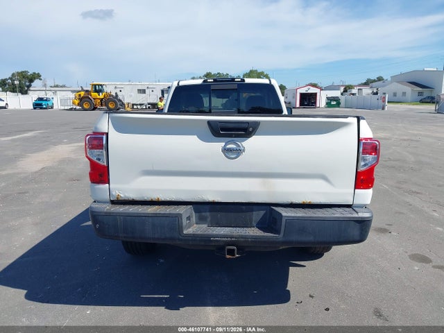 2019 NISSAN TITAN S 16