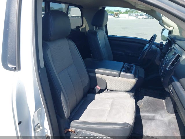 2019 NISSAN TITAN S 8