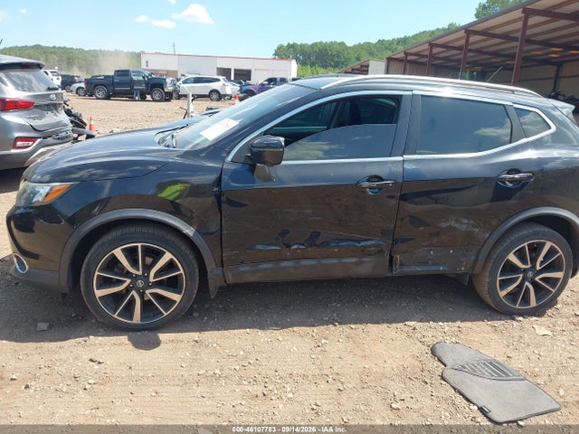 2017 NISSAN ROGUE SPORT SL 6