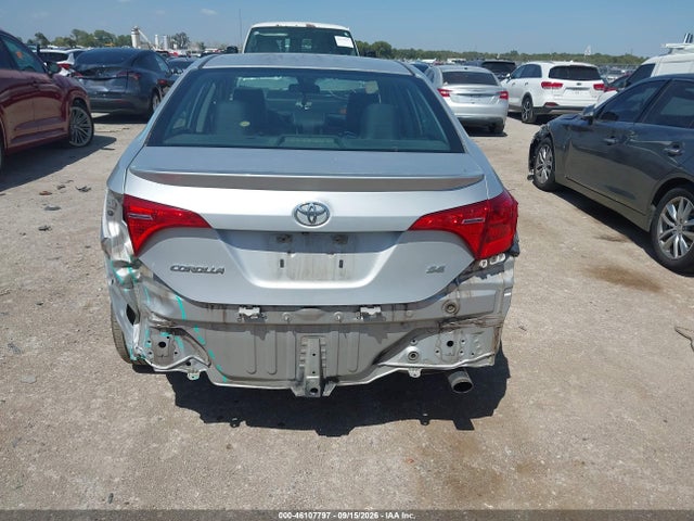 2017 TOYOTA COROLLA SE 16