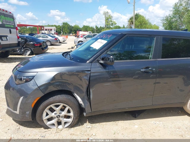 2023 KIA SOUL LX 6