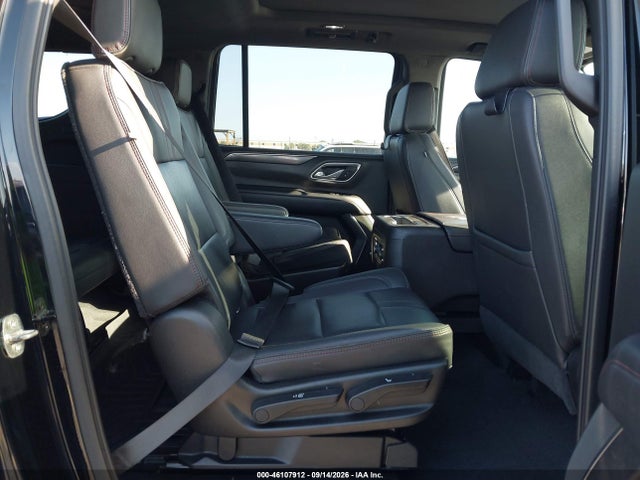 2021 CHEVROLET SUBURBAN 2WD RST 8