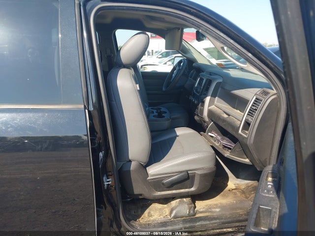 2019 RAM 1500 CLASSIC TRADESMAN 4X2 6'4 BOX 5
