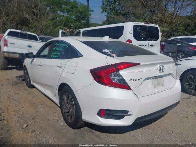 2018 HONDA CIVIC EX 3